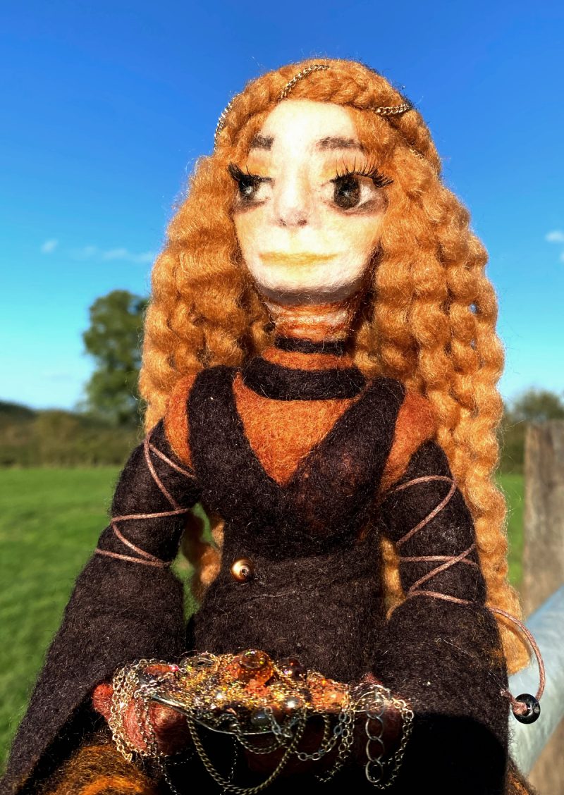 Needle-felted woman - Abundance