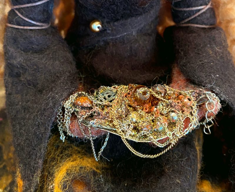 Needle-felted woman - Abundance