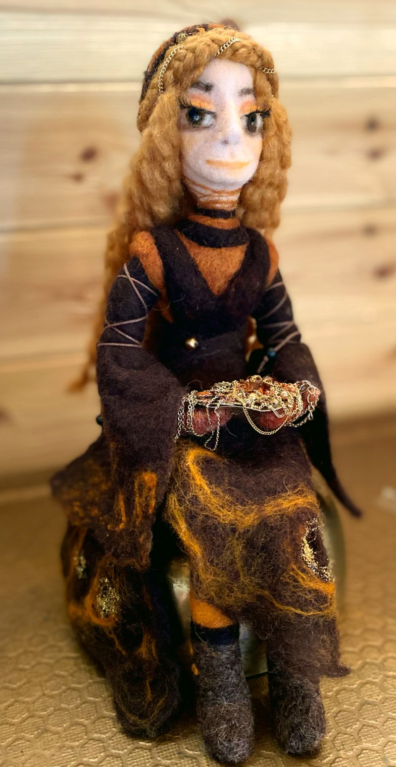 Needle-felted woman - Abundance