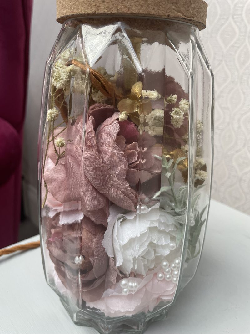 Handmade Textured Ribbed Vase Lamp – Modern Floral Statement Lighting