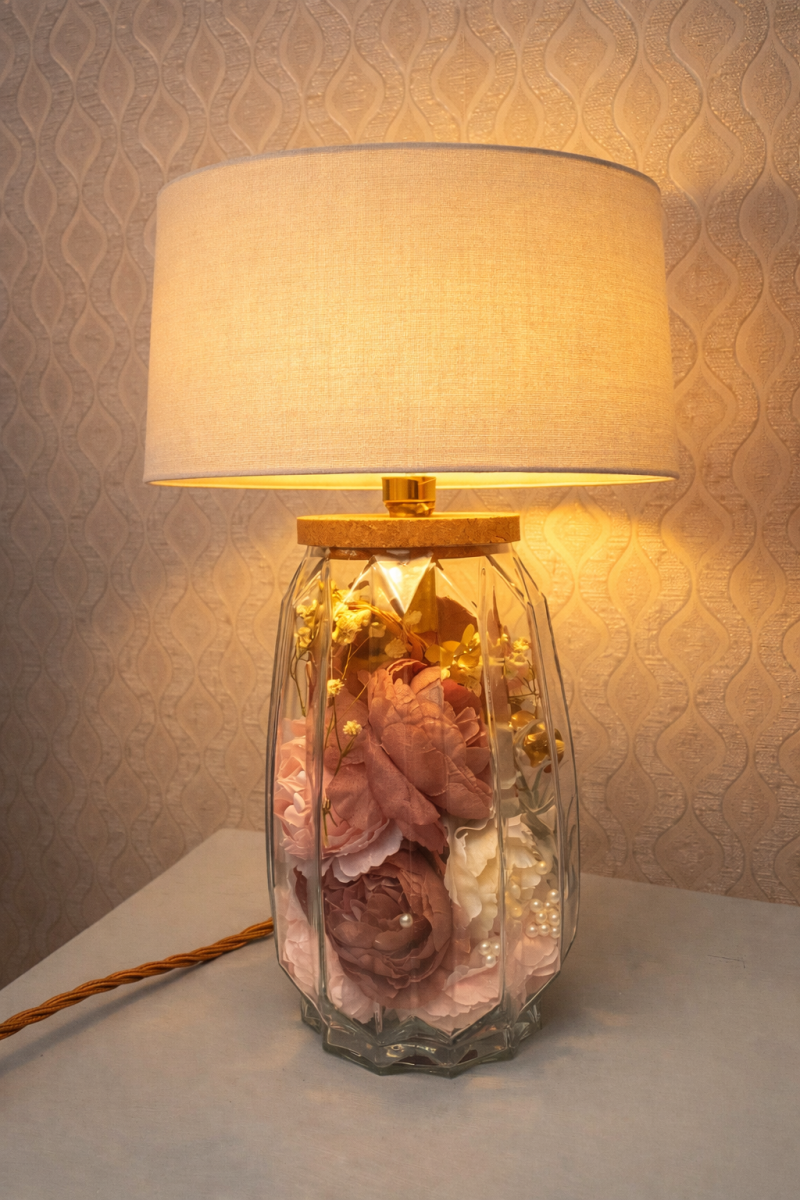 Handmade Textured Ribbed Vase Lamp – Modern Floral Statement Lighting