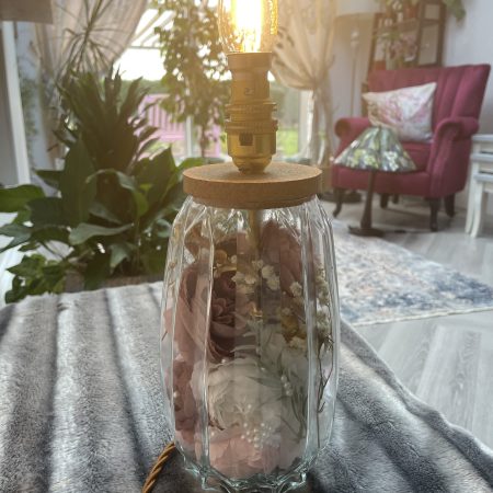 Handmade Textured Ribbed Vase Lamp – Modern Floral Statement Lighting