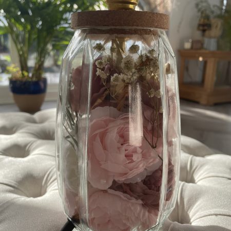 Handmade Textured Ribbed Vase Lamp – Modern Floral Statement Lighting