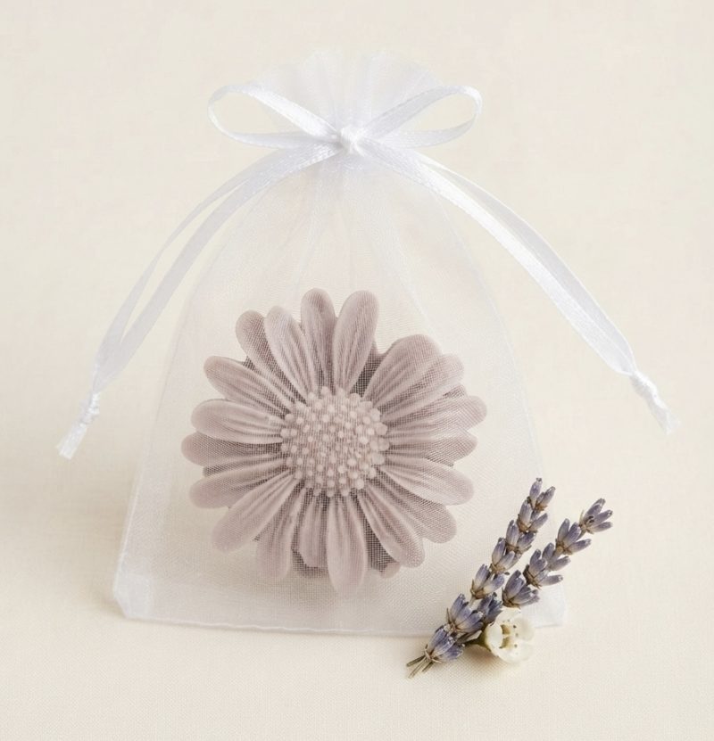 PERSONALISED FLORAL WAX MELT FAVOUR