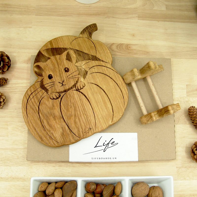 Handmade Solid Oak Pumpkin & Mouse Chopping Board with Stand