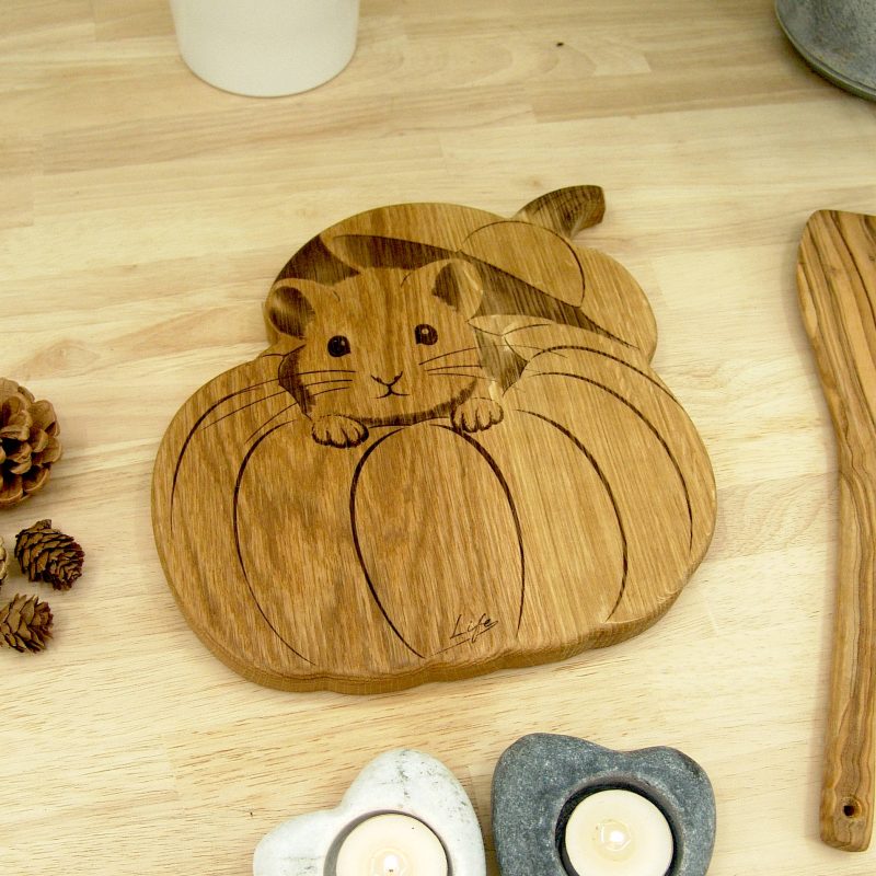 Handmade Solid Oak Pumpkin & Mouse Chopping Board with Stand