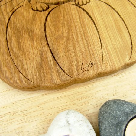 Handmade Solid Oak Pumpkin & Mouse Chopping Board with Stand