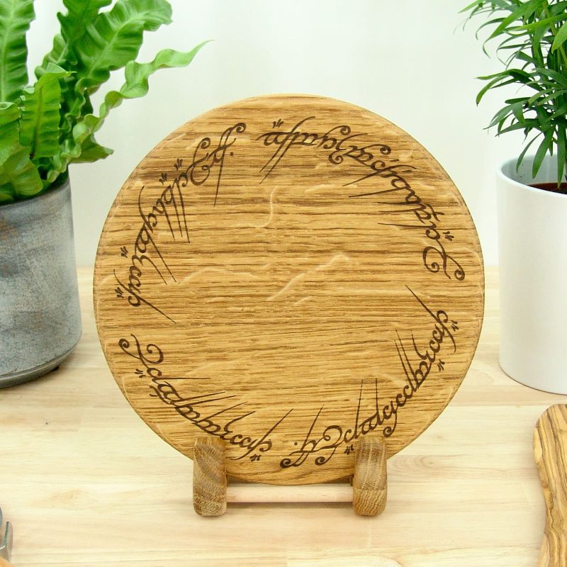 Lord of the Rings Chopping Board: Ring of Power, Solid Oak 23cm