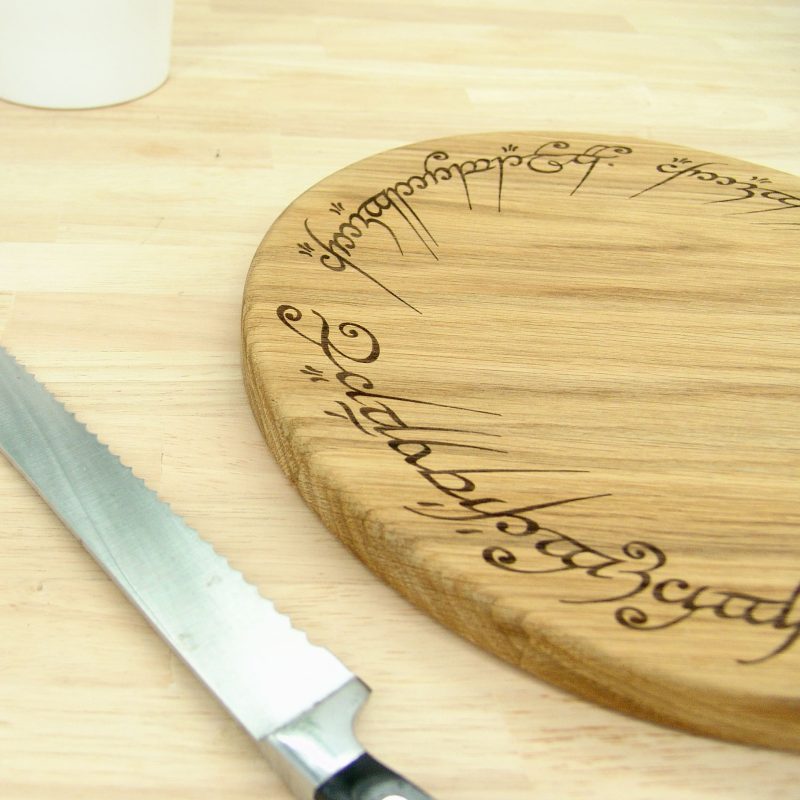 Lord of the Rings Chopping Board: Ring of Power Solid Oak 30cm