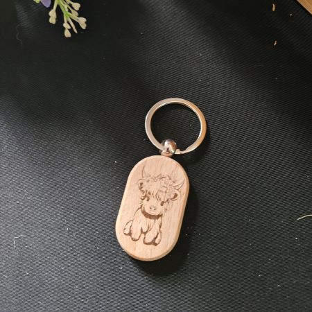 Highland cow keyring