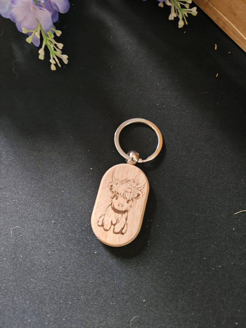 Highland cow keyring