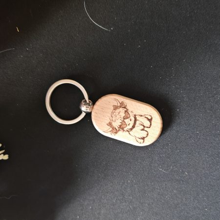 Highland cow keyring