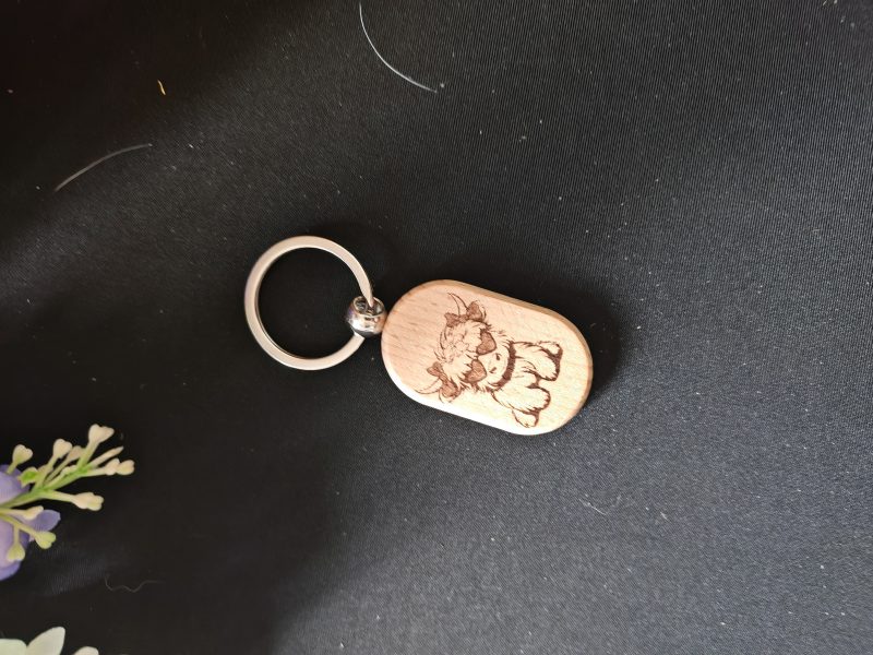 Highland cow keyring
