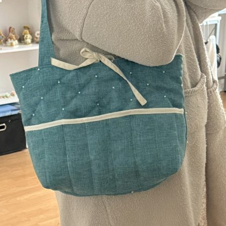 Rustic style tote bag