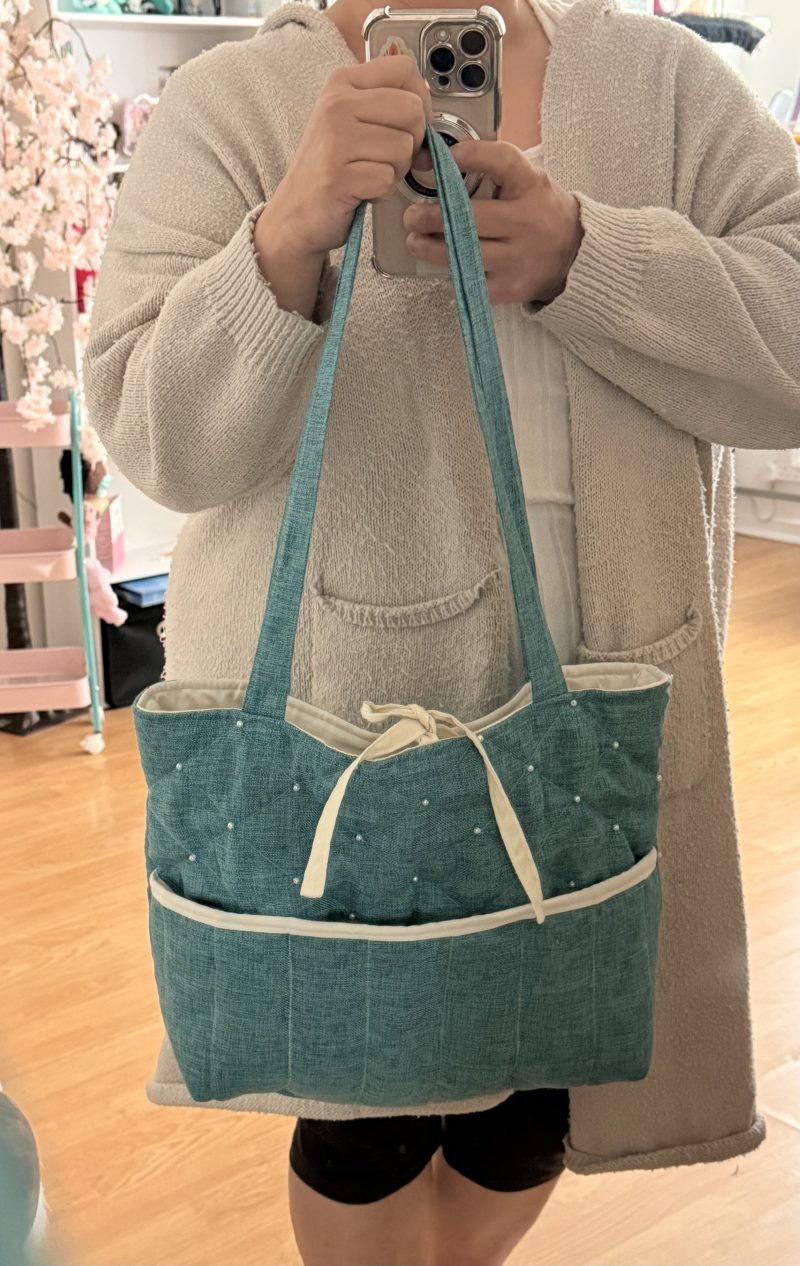 Rustic style tote bag