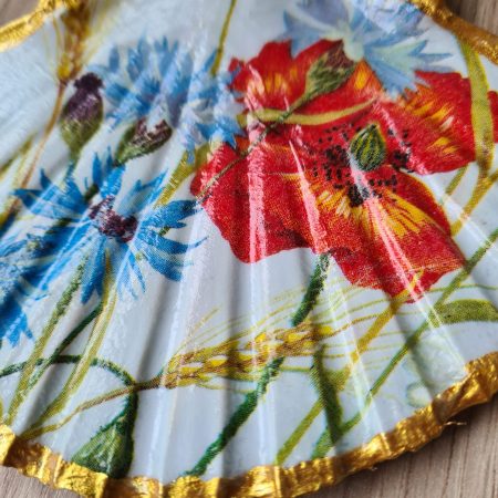 Scallop shell trinket dish poppy and cornflower design gold edges