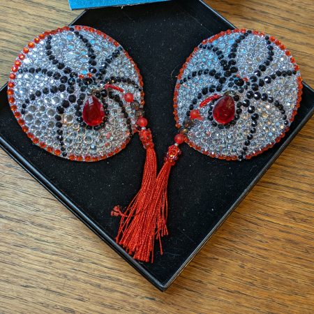 Handmade burlesque nipple tassels black and red spider