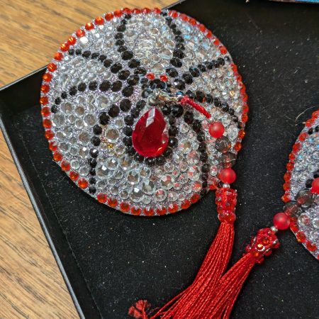 Handmade burlesque nipple tassels black and red spider