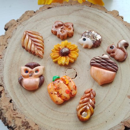 Handmade polymer clay autumnal inspired bagcharms/keychains