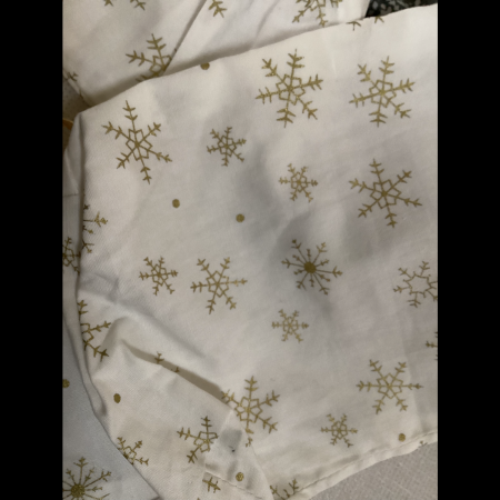 Handmade Selection of 7 Fabric gift bags 2 x Grey with White Snowflakes 5 x Small Gorgeous Gold Star Patterned Fabric