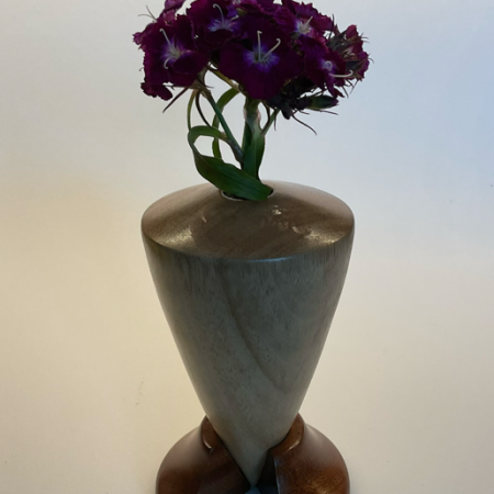 Bud vase art deco
