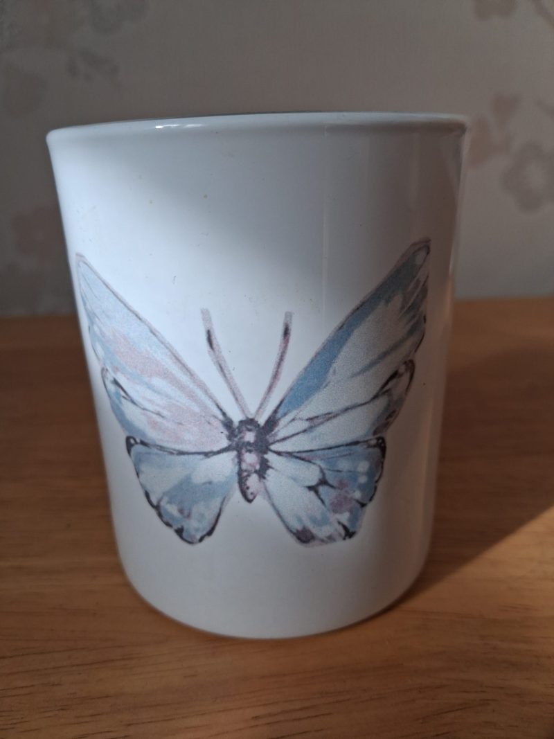 White Ceramic Vase with Hand-Drawn Floral Design Print