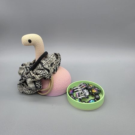 Hair tie/accessories stand/organizer