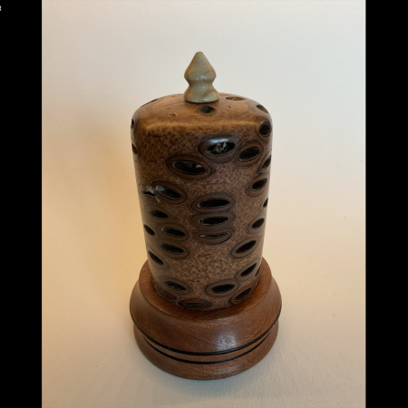 Cone incense burner