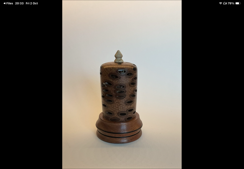 Cone incense burner