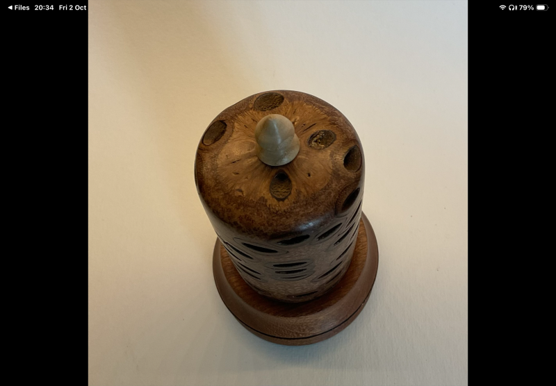 Cone incense burner