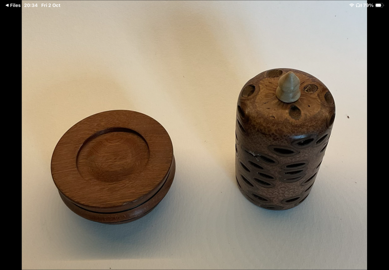 Cone incense burner
