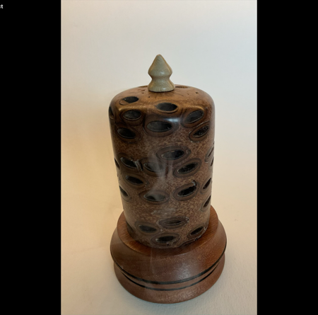 Cone incense burner