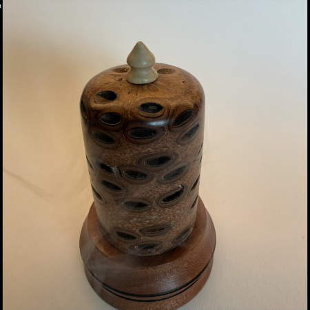 Cone incense burner
