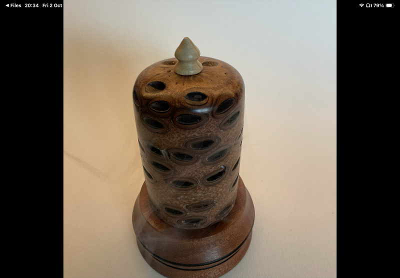 Cone incense burner