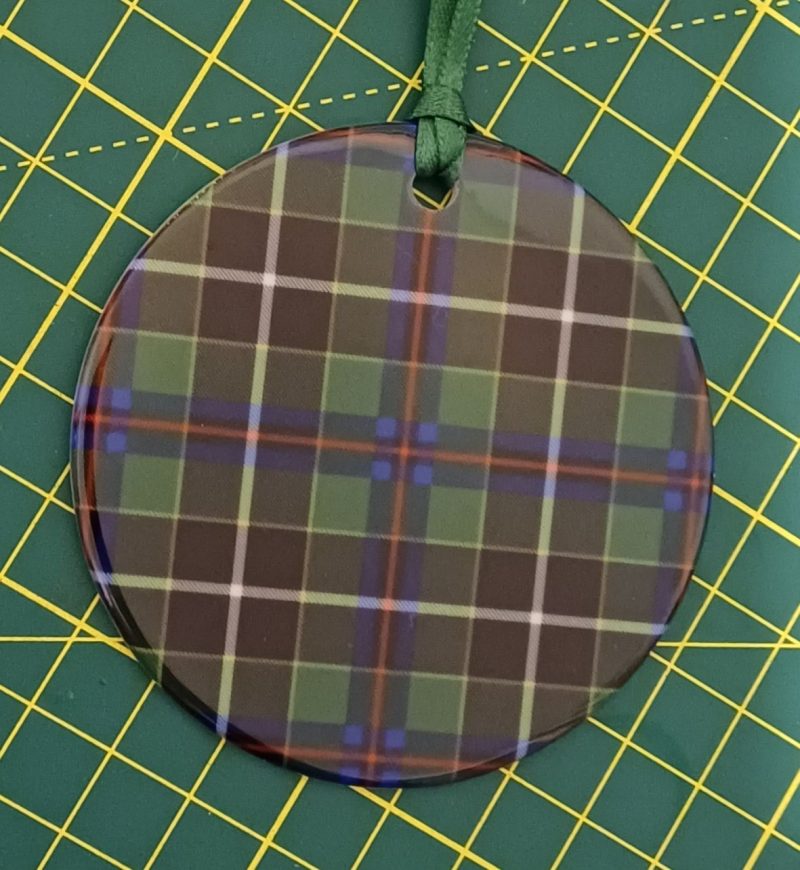 Hunting Tartan – Ceramic Round