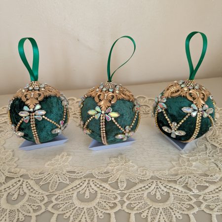 Set od 3 big velvet christmas bauble