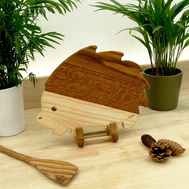 Hedgehog Chopping Board - Oak & Ash Hand Made