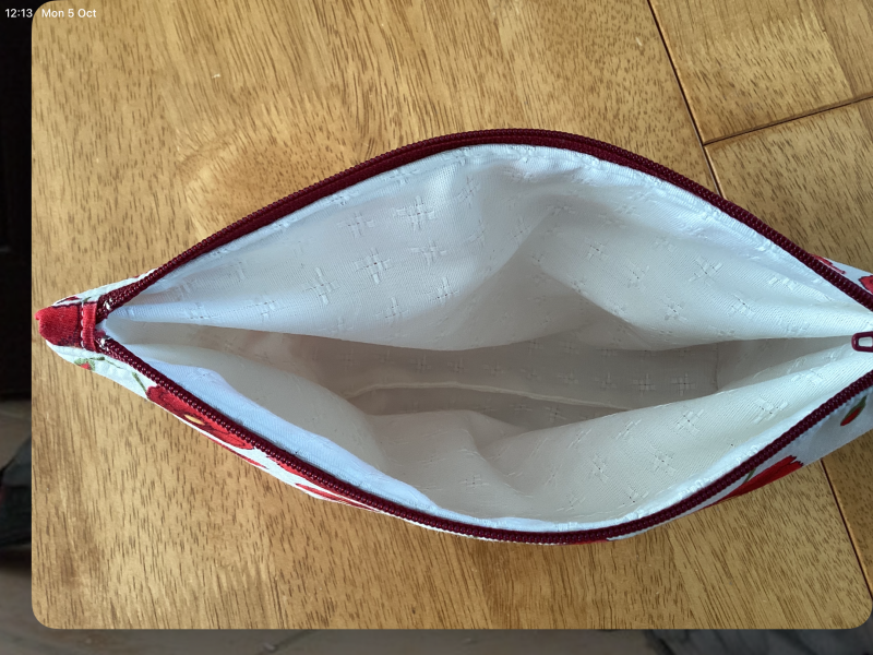 Stunning Red/White Cotton Poppy Print Handmade, Zipped, Lined, Make Up/Cosmetic/Wash Bag