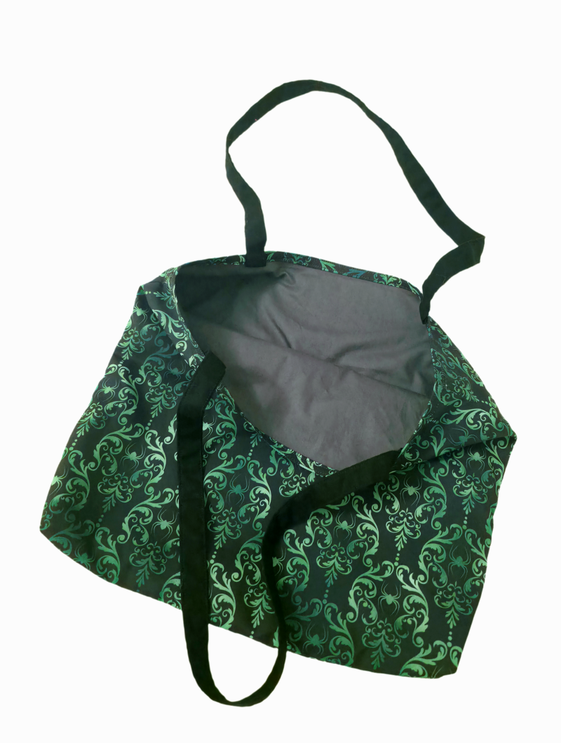 Halloween Spooky Green Spider Gothic Print Tote Bag