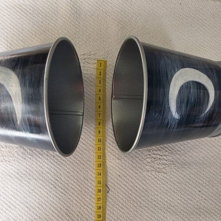 Hand painted 10cm Metal Pots