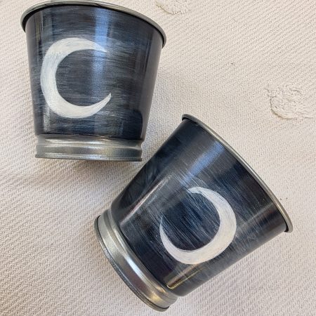 Hand painted 10cm Metal Pots