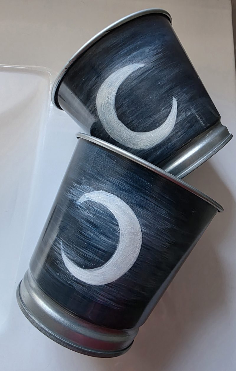 Hand painted 10cm Metal Pots