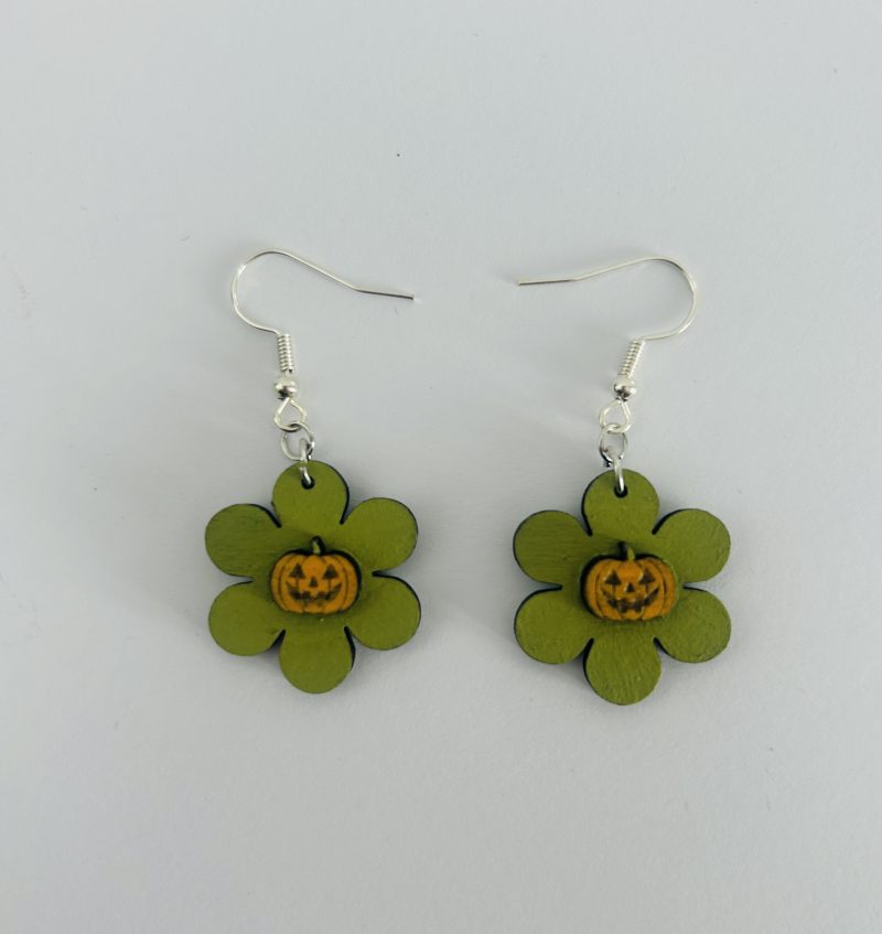 Handmade Halloween Flower Earrings: Pumpkins or Skulls