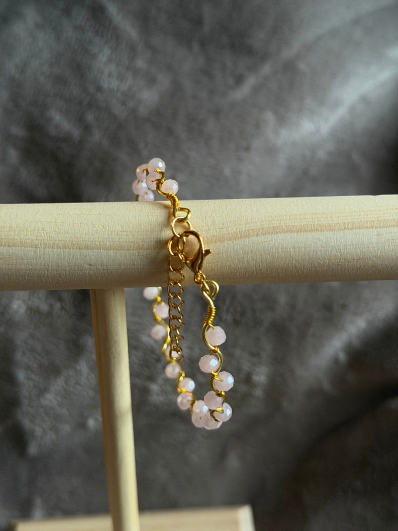 18k Gold Plated light pink crystal wavy adjustable bracelet