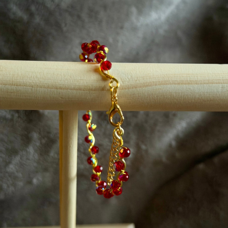 18k Gold Plated Red crystal wavy adjustable bracelet