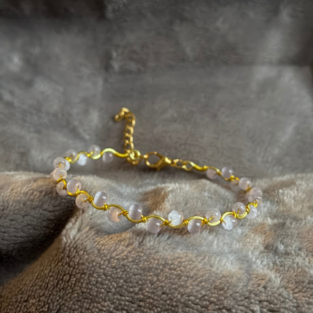 18k Gold Plated light pink cat eye wavy adjustable bracelet