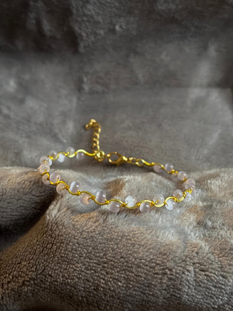18k Gold Plated light pink cat eye wavy adjustable bracelet