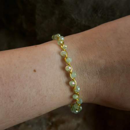 18k Gold Plated light green crystal wavy adjustable bracelet