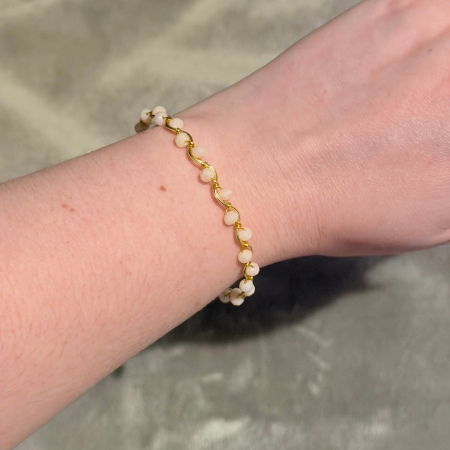 18k Gold Plated light peach crystal wavy adjustable bracelet