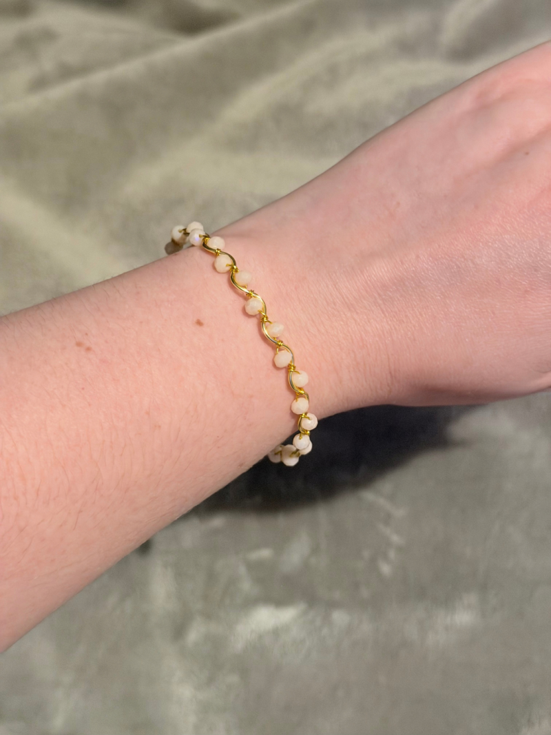 18k Gold Plated light peach crystal wavy adjustable bracelet